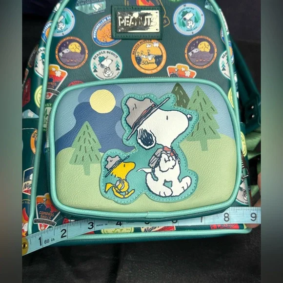 Brand New Never Used Camp Snoopy Backpack! Hard to find front pocket scene! - Picture 13 of 13